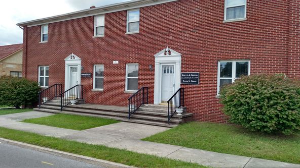 69 E First St, Crossville, TN 38555